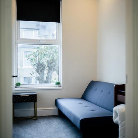 Modern 5 Bedroom Terraced Luxurious House Colwyn Bay Luaran gambar