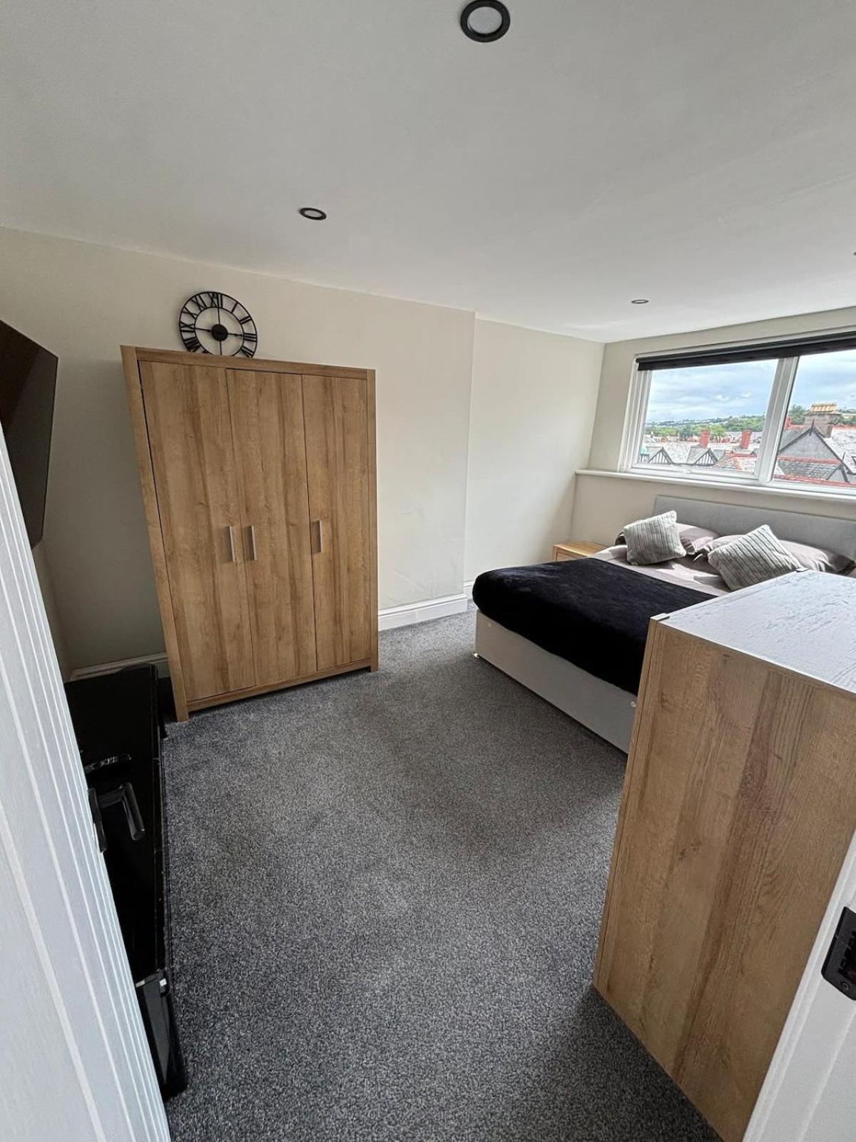 Modern 5 Bedroom Terraced Luxurious House Colwyn Bay Luaran gambar