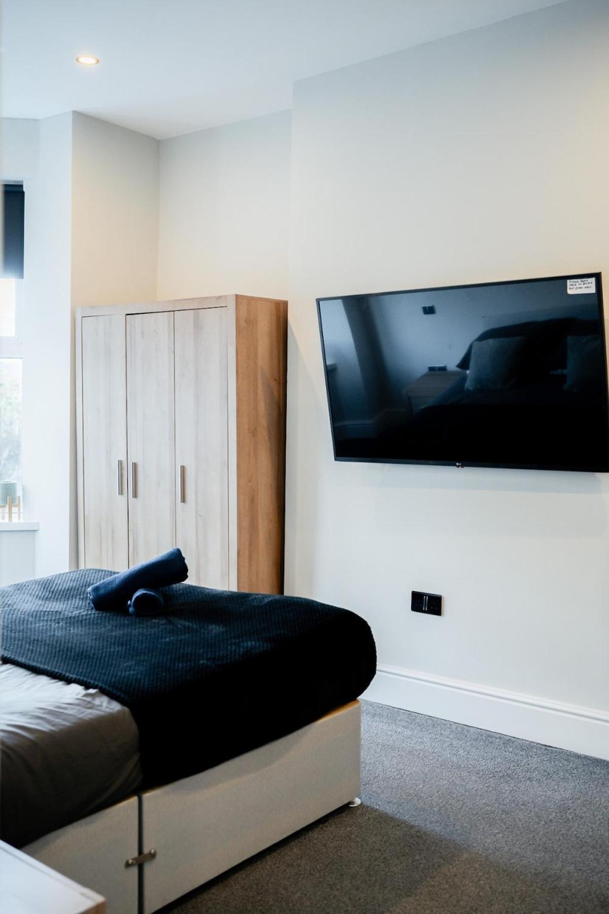 Modern 5 Bedroom Terraced Luxurious House Colwyn Bay Luaran gambar