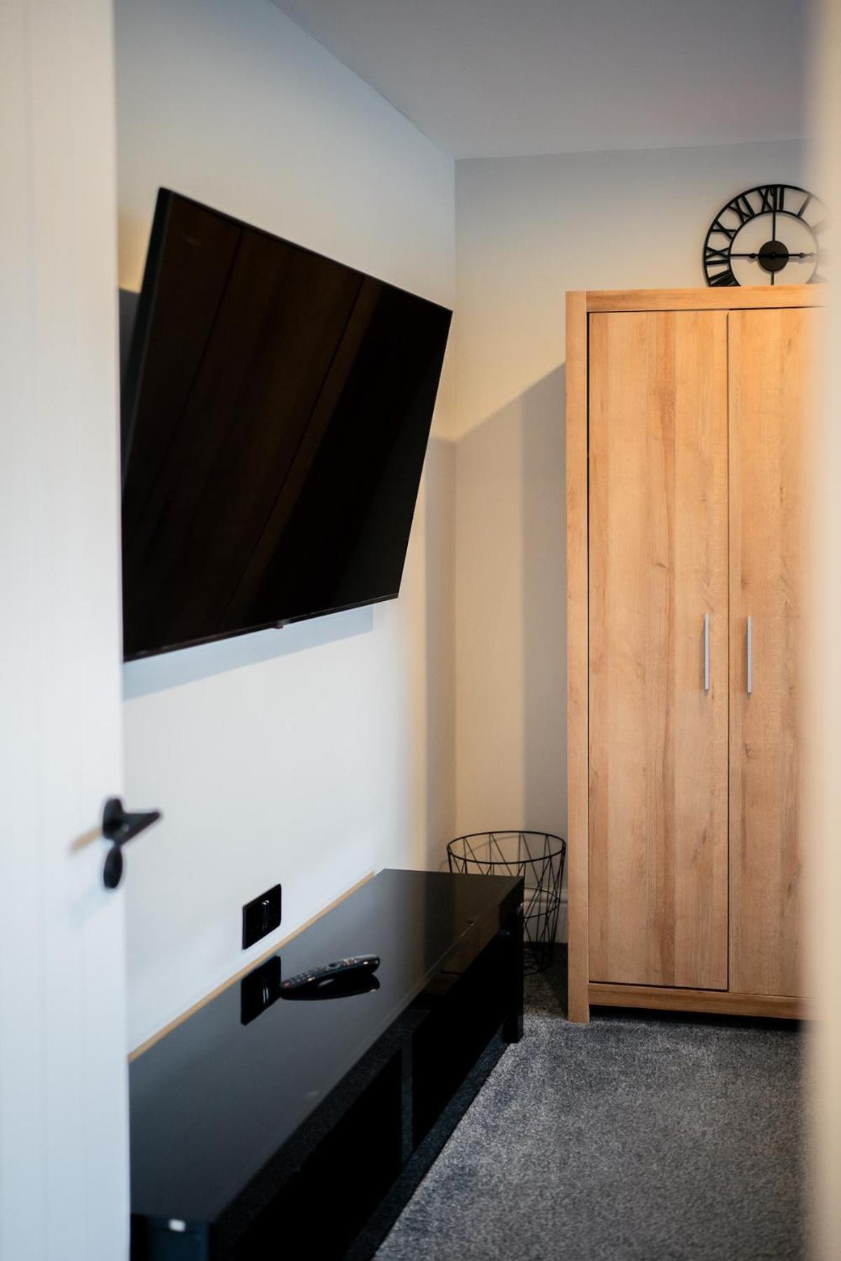 Modern 5 Bedroom Terraced Luxurious House Colwyn Bay Luaran gambar