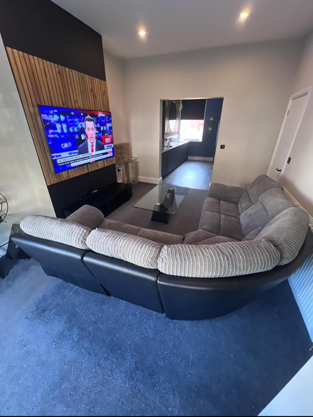 Modern 5 Bedroom Terraced Luxurious House Colwyn Bay Luaran gambar
